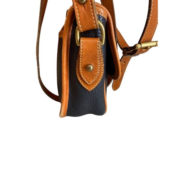 Vintage Dooney & Bourke All Weather Leather Rectangular Saddle Bag Navy Blue - Picture 6 of 13